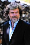 Weihnachtsgrüße aus Südtirol – Reinhold Messner auf Zwischenstop im Generalsekretariat der EPAL