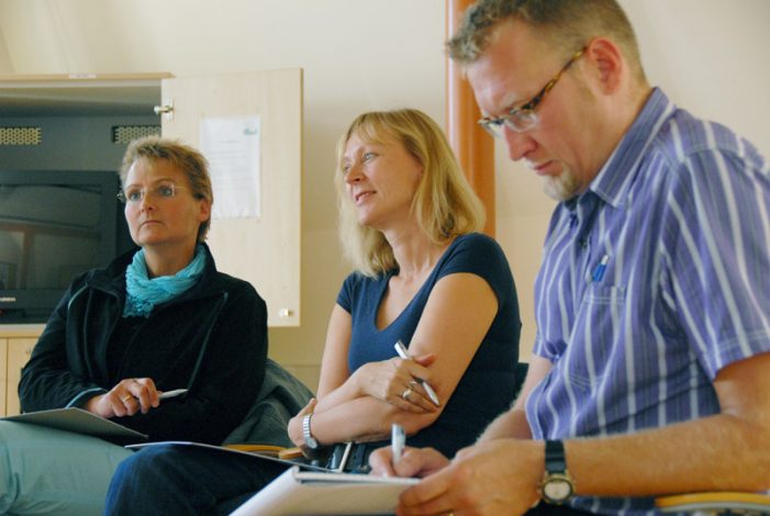 Mit uns bleiben Sie stets am Ball! Weiterbildung Psychiatrie für Arzt- und Pflegepersonal   am Psychiatrischen Zentrum Nordbaden