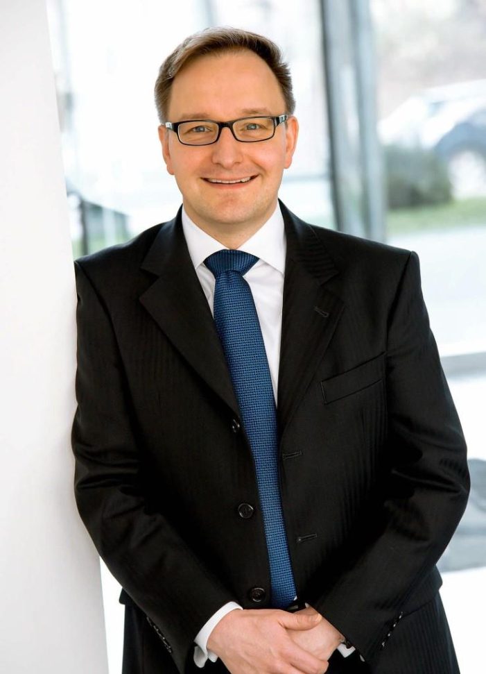 Begrenzung der EEG-Umlage für stromintensive Industrie: Unternehmen in Schwierigkeiten erhalten vorerst keinen Begrenzungsbescheid