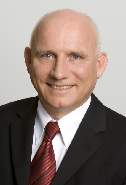 Ein guter Plan für 2016: Studium neben dem Beruf als Investition in die eigene Zukunft / Kanzler der Wilhelm Büchner Hochschule gibt Tipps für das Studieren neben Job und Familie (FOTO)