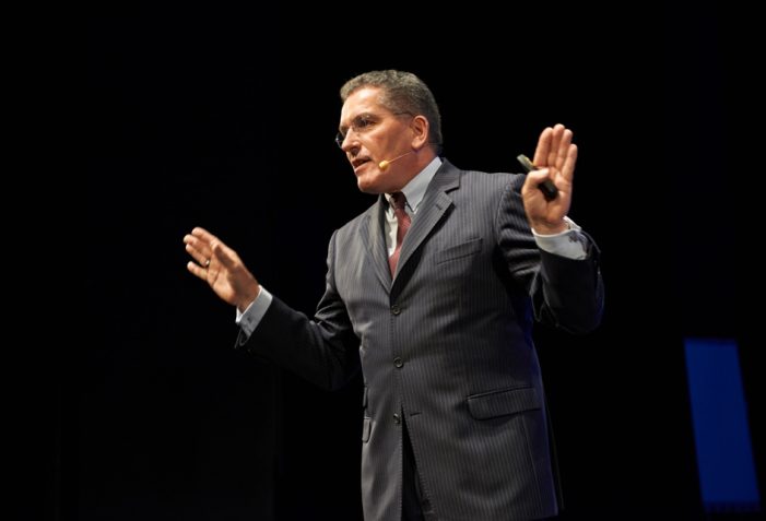 Klaus-J. Fink: zwölf Jahre Top-Trainingsqualität für TELIS FINANZ Klaus-J. Fink: zwölf Jahre Top-Trainingsqualität für TELIS FINANZ