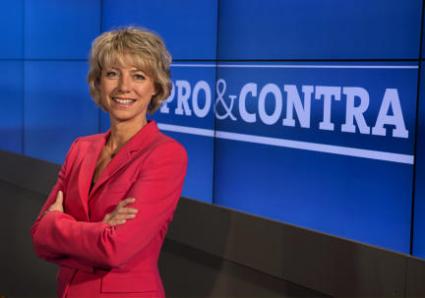 Asylrecht weiter verschärfen? / Bascha Mika, Nina Warken (CDU) und andere debattieren in „Pro& Contra“ am Mittwoch, 17. Februar 2016, 21 Uhr live im SWR Fernsehen (FOTO)