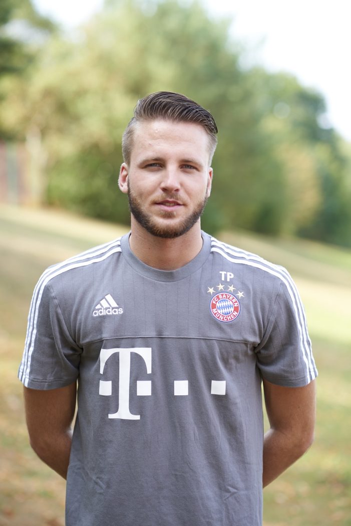 Dual Studierender als Jugend-Chefscout beim FC Bayern München Dual Studierender als Jugend-Chefscout beim FC Bayern München