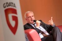 NRW-Minister Garrelt Duin sieht Digitalisierung der Wirtschaft als Chance