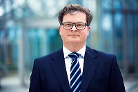 Fonds Finanz begrüßt Matthias Hansen als neues Mitglied der Geschäftsleitung Fonds Finanz begrüßt Matthias Hansen als neues Mitglied der Geschäftsleitung