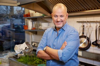 Dienstag ist wieder Rosins Tag! Neue Folgen von „Rosins Restaurants – Ein Sternekoch räumt auf“ starten ab Dienstag, 8. März 2016, um 20:15 Uhr bei kabel eins (FOTO)