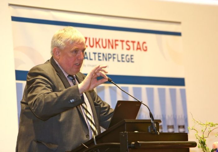 Staatssekretär Laumann: „Die Generalistik ist eine große Chance für die Pflege in Deutschland“