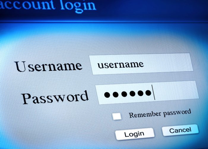 Passwortmanager und Briefumschlag sichern digitalen Nachlass