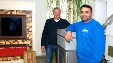 Operation Gesellenbrief – Flüchtling aus Pakistan wechselt von seinem Arbeitsplatz vorübergehend auf eine Lehrstelle