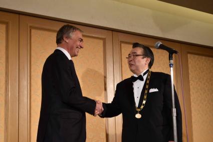 Weltverband der Gebäudereiniger tagt zur CMS 2017 erstmals in Berlin / Thomas Dietrich übernimmt Vorsitz als WFBSC-Präsident (FOTO)
