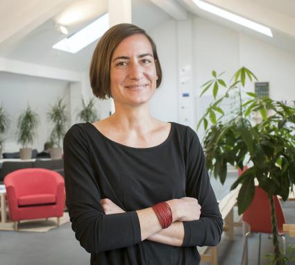 Knip AG holt Finanzexpertin von Ringier Axel Springer Media AG / Emily Kruse ist neue Group CFO der Knip AG (FOTO)