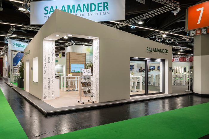 Erfolgreicher Messeauftritt auf der fensterbau/frontale 2016: Salamander punktet mit marktorientierten Systemlösungen & Kundennähe