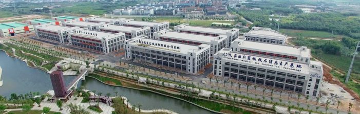 „Das ist Hightech pur und weltweit einzigartig“ – ASANUS Medizintechnik setzt auf Industrie 4.0 in der Metal Eco City