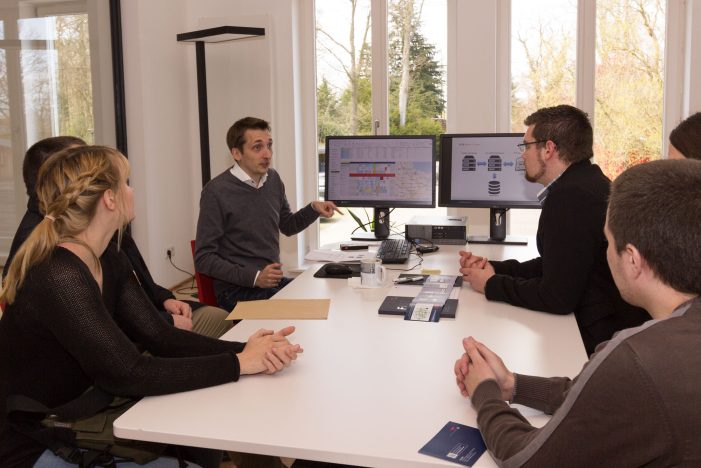 JOBBUS stoppte auch bei der FLS GmbH JOBBUS stoppte auch bei der FLS GmbH