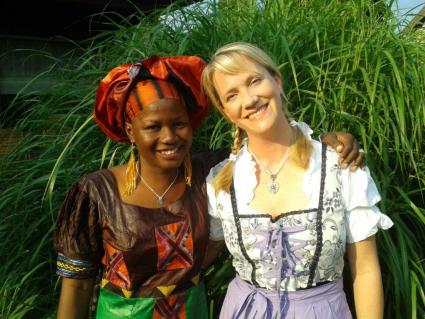 Aus Theorie wird Praxis / Experiment e.V. vermittelt Deutschlehrer aus Afrika in Gastfamilien (FOTO)