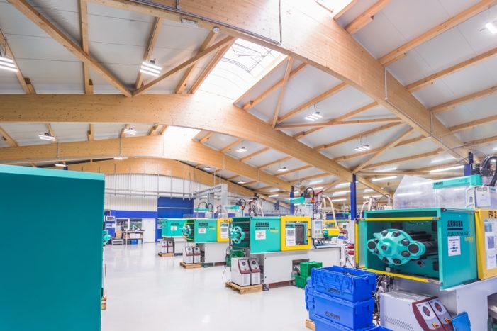 Alte und neue Produktion mit moderner LED-Beleuchtung