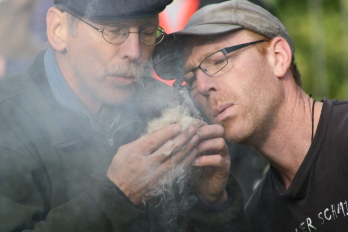 Zertifizierte Weiterbildung Wildnispädagogik der Natur- und Wildnisschule Teutoburger Wald Zertifizierte Weiterbildung Wildnispädagogik der Natur- und Wildnisschule Teutoburger Wald