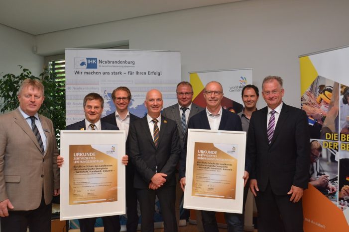Talentschmiede für die digitalen Helden von morgen Talentschmiede für die digitalen Helden von morgen