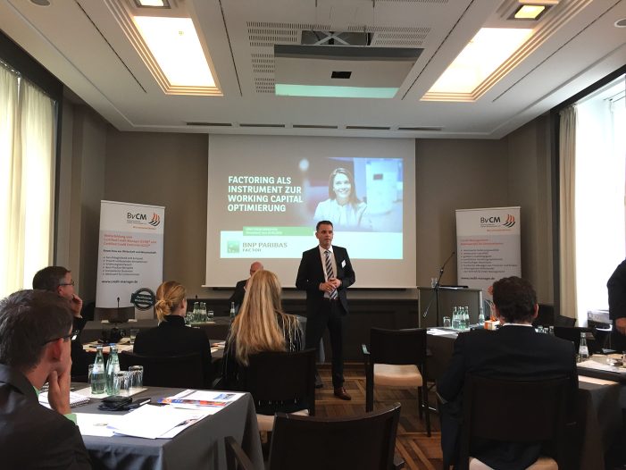 Großes Interesse an Factoring auf dem 1. Working Capital Management Symposium