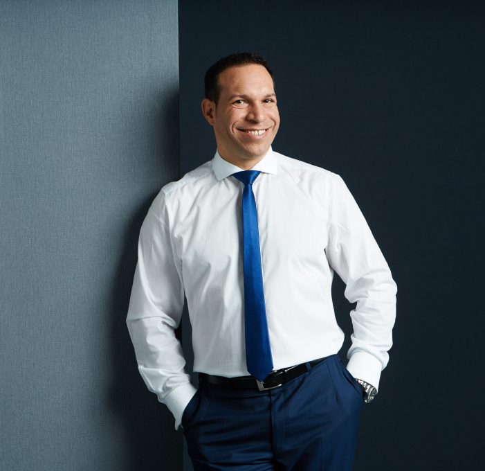 Zwei neue Auszeichnungen für Verkaufstrainer Marc M. Galal Zwei neue Auszeichnungen für Verkaufstrainer Marc M. Galal