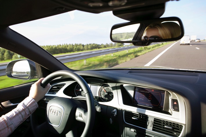 Bleifüße und Verkehrsrowdys – Wie empfinden Autofahrer das Klima auf deutschen Straßen? (FOTO)