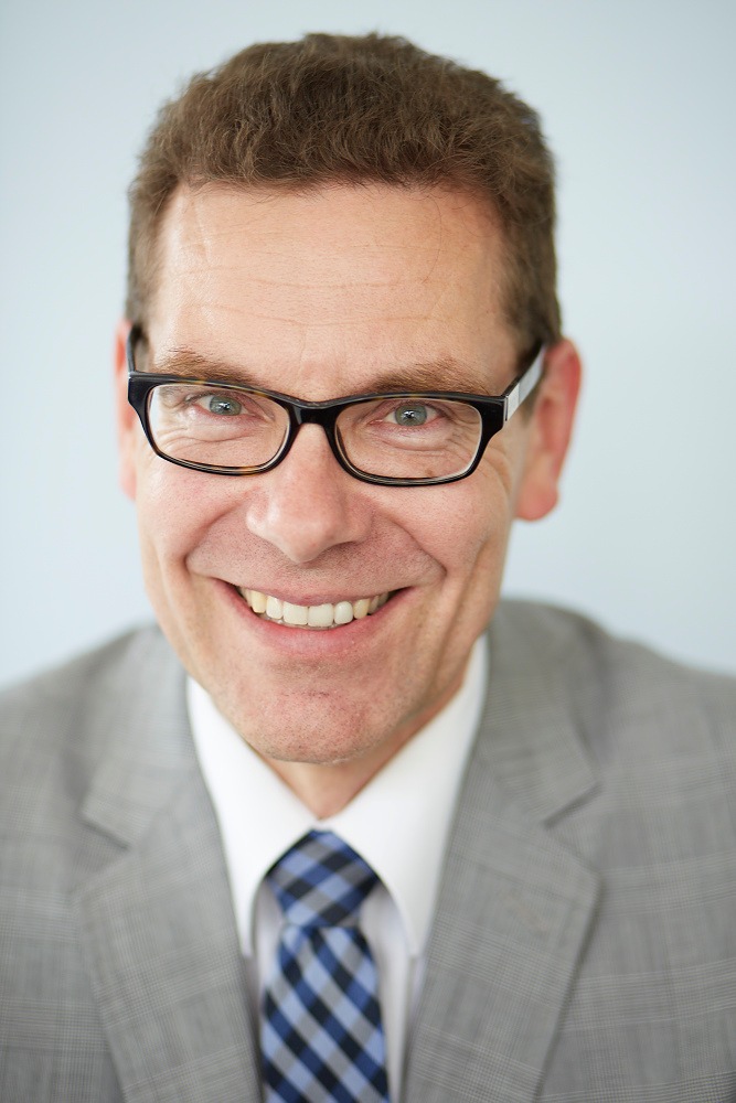 Prof. D.-Ing. Sascha Stowasser: Arbeit 4.0 fordert sachlichen Dialog der Akteure – Direktor des ifaa diskutierte mit NRW-Arbeitsminister und Unternehmenüber Arbeit 2020 (FOTO)