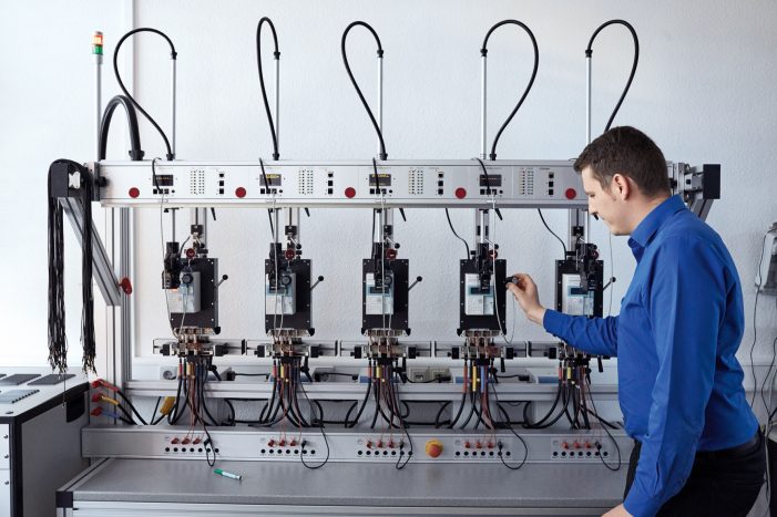 VOLTARIS-Prüfstelle ERP3 für Zähler und Messeinrichtungen in Maxdorf nach neuem Mess- und Eichgesetz anerkannt VOLTARIS-Prüfstelle ERP3 für Zähler und Messeinrichtungen in Maxdorf nach neuem Mess- und Eichgesetz anerkannt