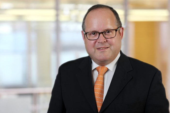 Start in der Schweiz: Elenco Professional Services expandiert mit Michael Büchi Start in der Schweiz: Elenco Professional Services expandiert mit Michael Büchi