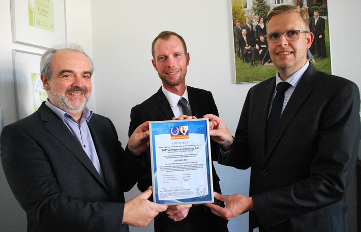 Wachsen mit höchster Qualität / TOP Vermögensverwaltung AG nach ISO 9001:2015 zertifiziert (FOTO)
