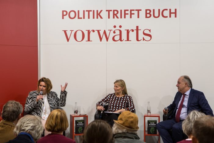 Podiumsdiskussion leiten – eine anspruchsvolle Aufgabe