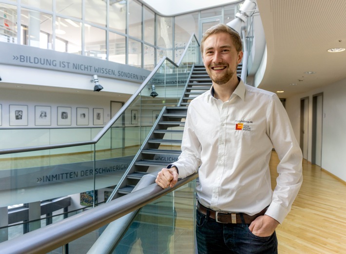 Bundeskanzlerin im Interview mit HPI-Informatikstudent (FOTO)