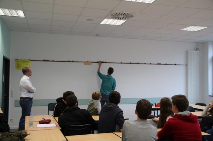 IT-Experte Meindl bringt Schüler auf „ZAK“