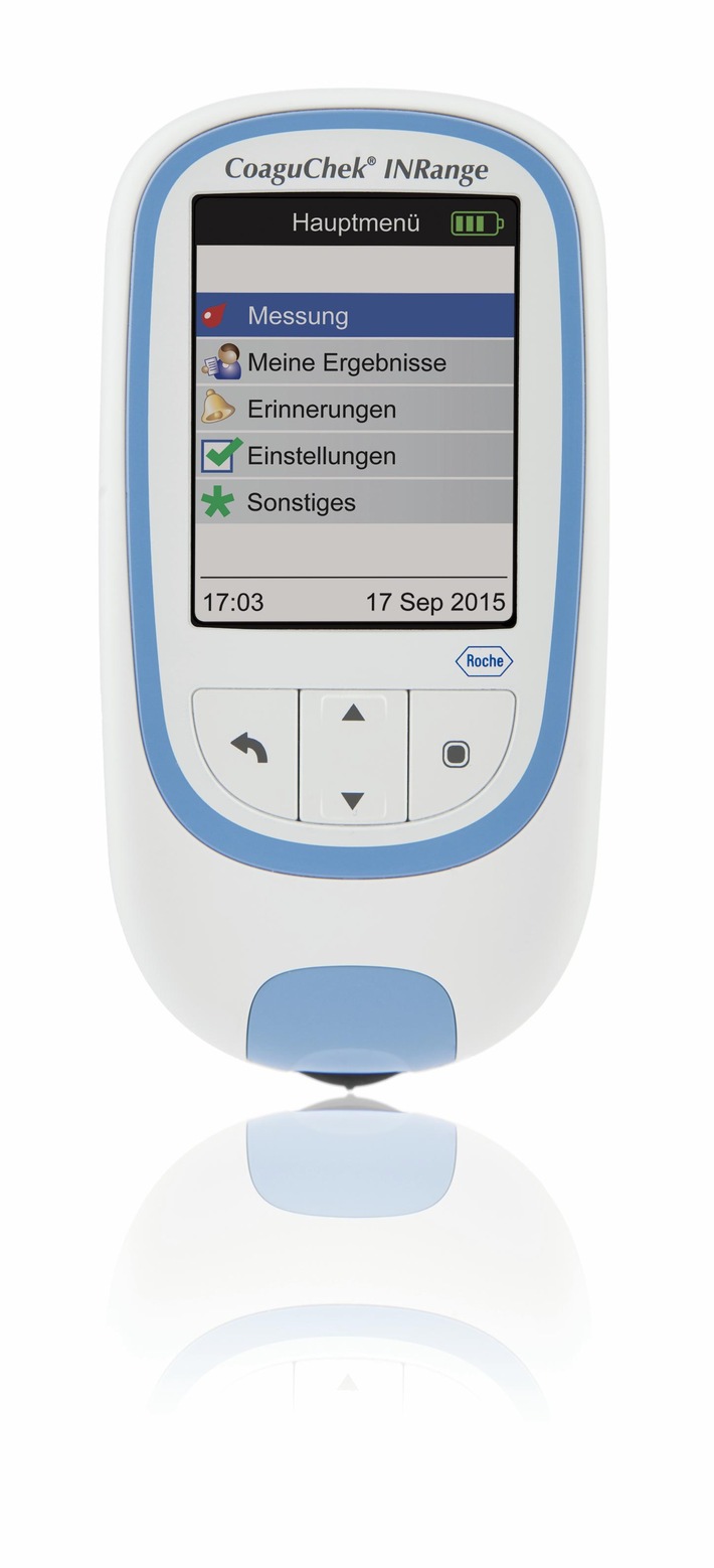 Über eine Millionen Menschen nehmen Blutverdünner – 
Blutgerinnung einfach selbst messen mit neuem CoaguChek-System (FOTO)