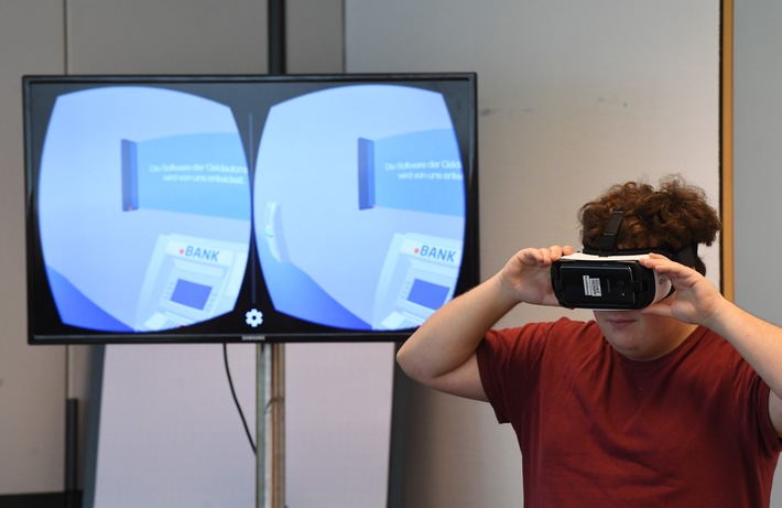So geht Ausbildung: Fiducia& GAD IT AG gibt Einblick in erfolgreiche Nachwuchs-Projekte / IT-Nachwuchs im Fokus bei dem IT-Dienstleister der genossenschaftlichen FinanzGruppe (FOTO)