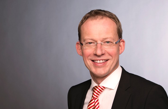 Bernd Sauerübernimmt den Vorstand der Goetzfried AG / Thomas Götzfried steigt in den Vorstand der Muttergesellschaft Allgeier Experts SE auf (FOTO)