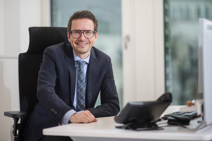 Mittelstandsexperte: Thomas Wreesmannübernimmt Firmenkundengeschäft der BLB – Der 41-jährige Oldenburger hat bereits viele Jahre Erfahrung im Kreditgeschäft (FOTO)