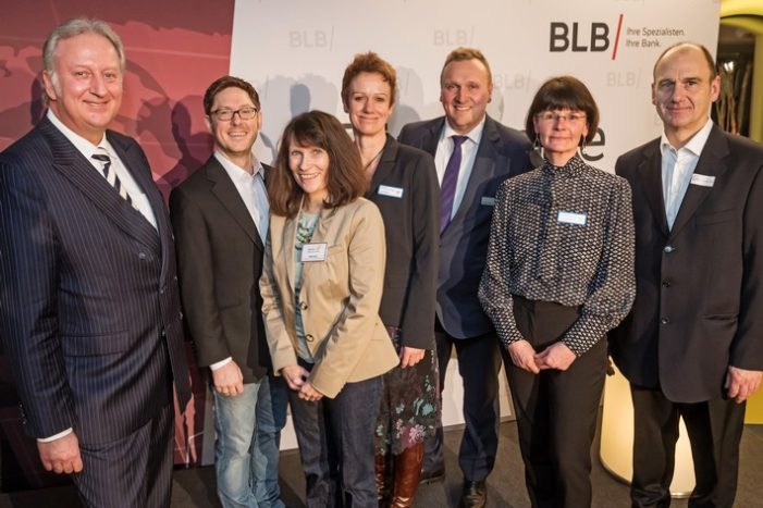 BLB-Charity-Veranstaltung „Zinswette“: Kapitalmarktexperte Hellmeyer prognostiziert Zinswende, 91.800 Euro für Kinder und Jugendliche in der Region (FOTO)