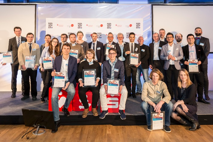 Von umweltschonenden Kronkorken bis zum mobilen Minilabor: StartUp-Impuls zeichnet Hannovers beste Geschäftsideen aus (FOTO)