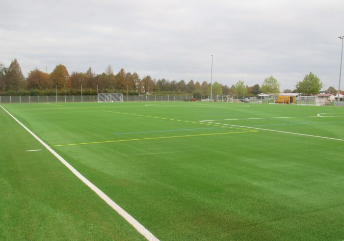 FV Steinmauern hebt sich mit Korkverfüllung von Konkurrenten ab