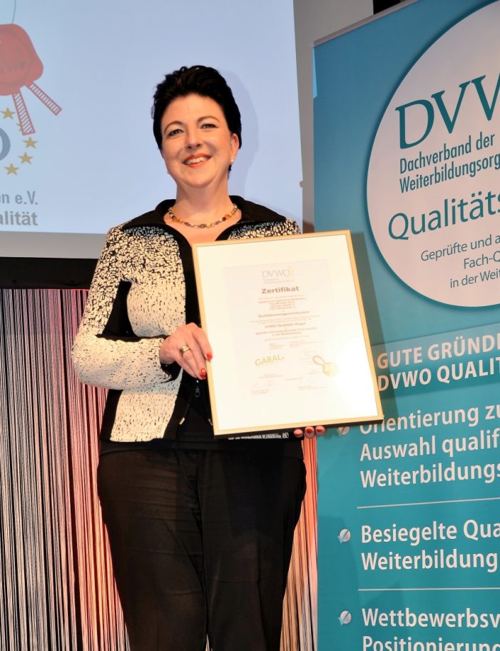 Doppelte Auszeichnung: Akademie für Systemische Moderation wird zertifiziert