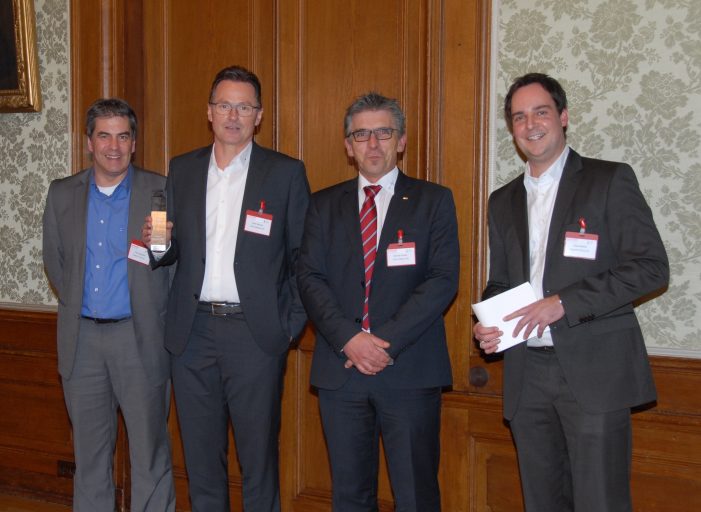 Experton Group kürte Benchmark Leader: iTAC.IoT.Platform mit  Award ausgezeichnet