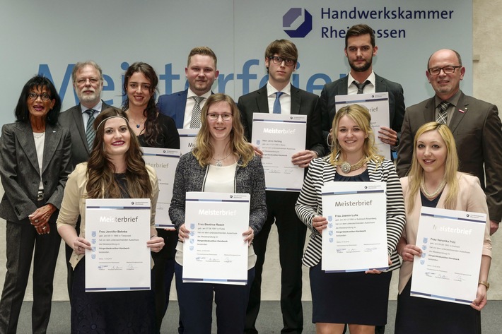 194 neue Hörakustiker-Meister in Mainz geehrt / „Den dynamischen Menschen dieser Branche gehört die Zukunft“ (FOTO)