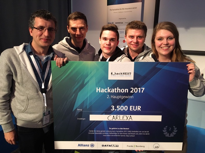 Platz 2 für die Entwickler von Control Expert beim Hackathon #_hackNext in München (FOTO)
