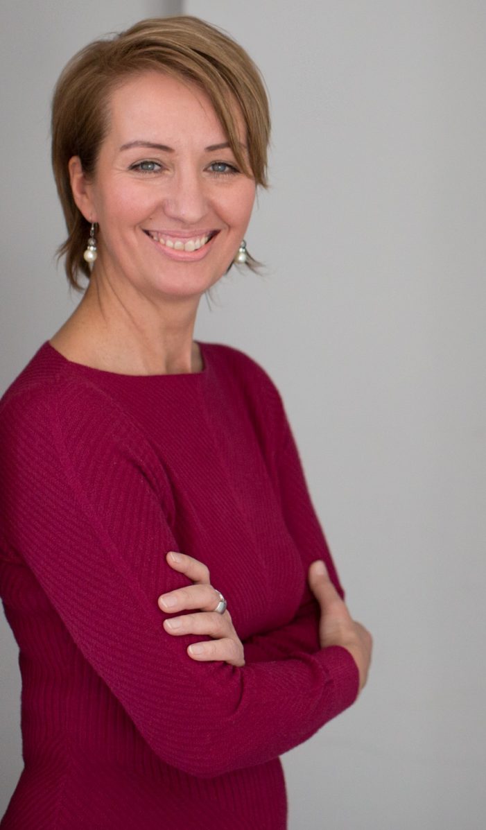 ERNA HÜLS – Ein Coach für alle Fälle – Deutschland-Tour „LOSLASSEN UND NEUES WAGEN“ ERNA HÜLS – Ein Coach für alle Fälle – Deutschland-Tour „LOSLASSEN UND NEUES WAGEN“