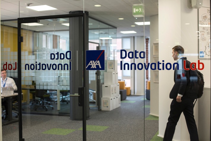 Daten-Kompetenz: AXAöffnet Data Innovation Lab in Köln (FOTO)
