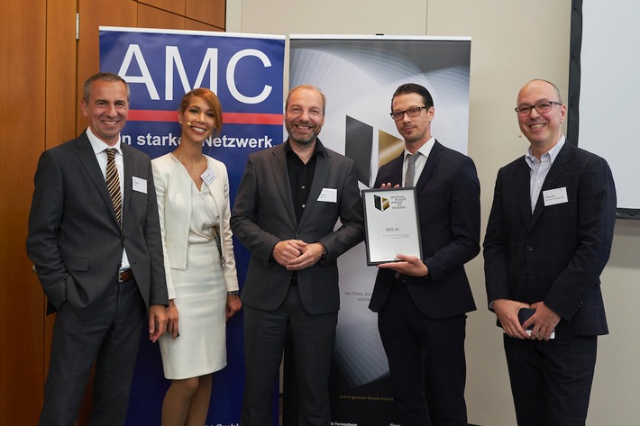Digitale Beratung im stationären Vertrieb: .dotkomm gewinnt German Brand Award 2017 „Special: Versicherungen“ (FOTO)