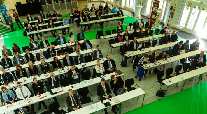 Parallel zur CMS Berlin 2017: Weltkongress der Gebäudedienstleister erstmals in Berlin (FOTO)