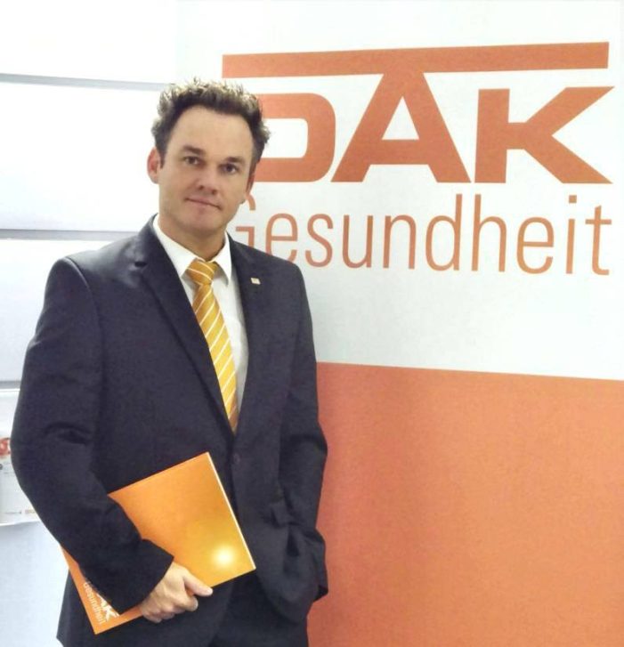 Job-Chance 2018: Krankenkasse sucht „Sofa“ Job-Chance 2018: Krankenkasse sucht „Sofa“