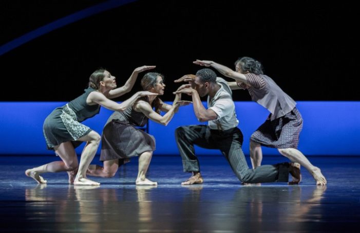 „Petite Messe solennelle – Ballett am Rhein tanzt Rossini“: Die Uraufführung von Martin Schläpfers Inszenierung im 3sat-Festspielsommer (FOTO)