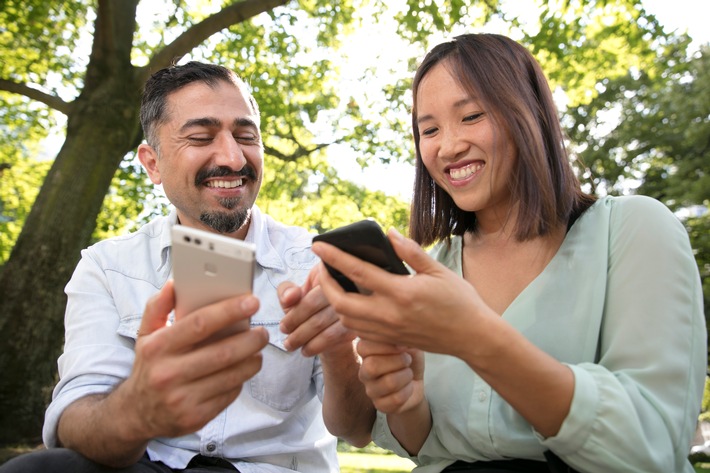 bankomo jetzt live: ReiseBank-Lösung für mobiles Banking ohne Zugangsschwellen gestartet (FOTO)